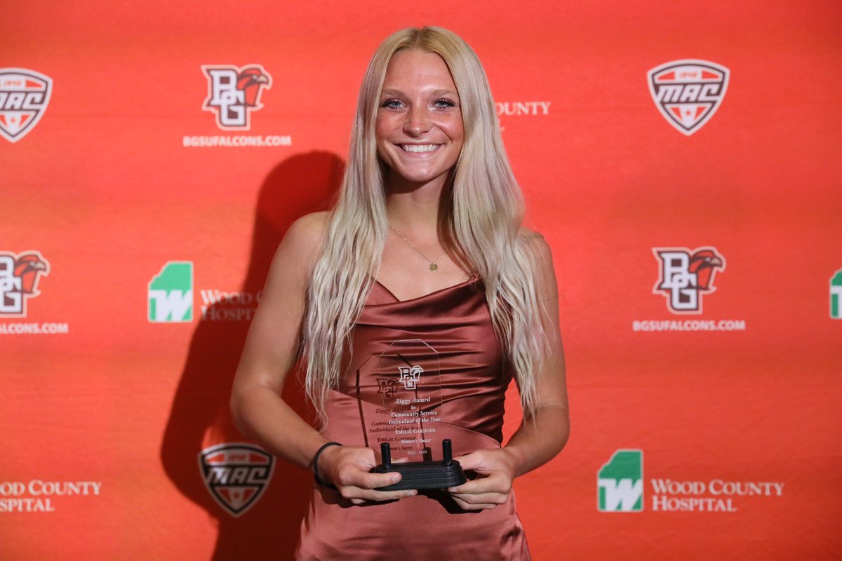 ICYMI | At the Ziggy Award Show, Emilie Gardner received the Community Service Individual of the Year

#AyZiggy