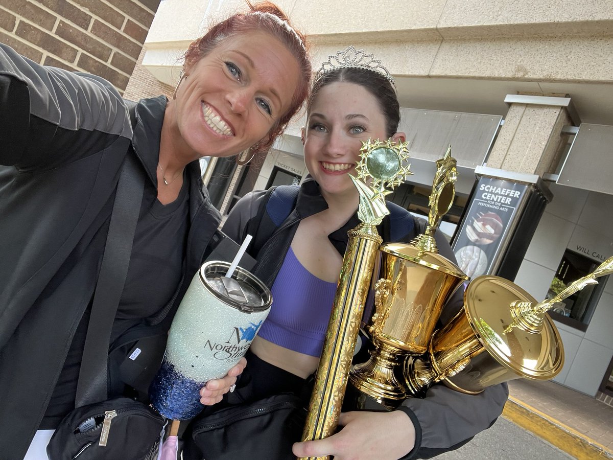 Avery competed one dance this weekend, “Rome” at @ultimatedancetour and I couldn’t be more proud!!! 
- Ultimate Diamond Adjudication 
- Judges Award - Technical Excellence
- 1st Place Overall Senior Soloist
- Senior Ultimate Title Winner
- Dancer Technique Highest Solo Score