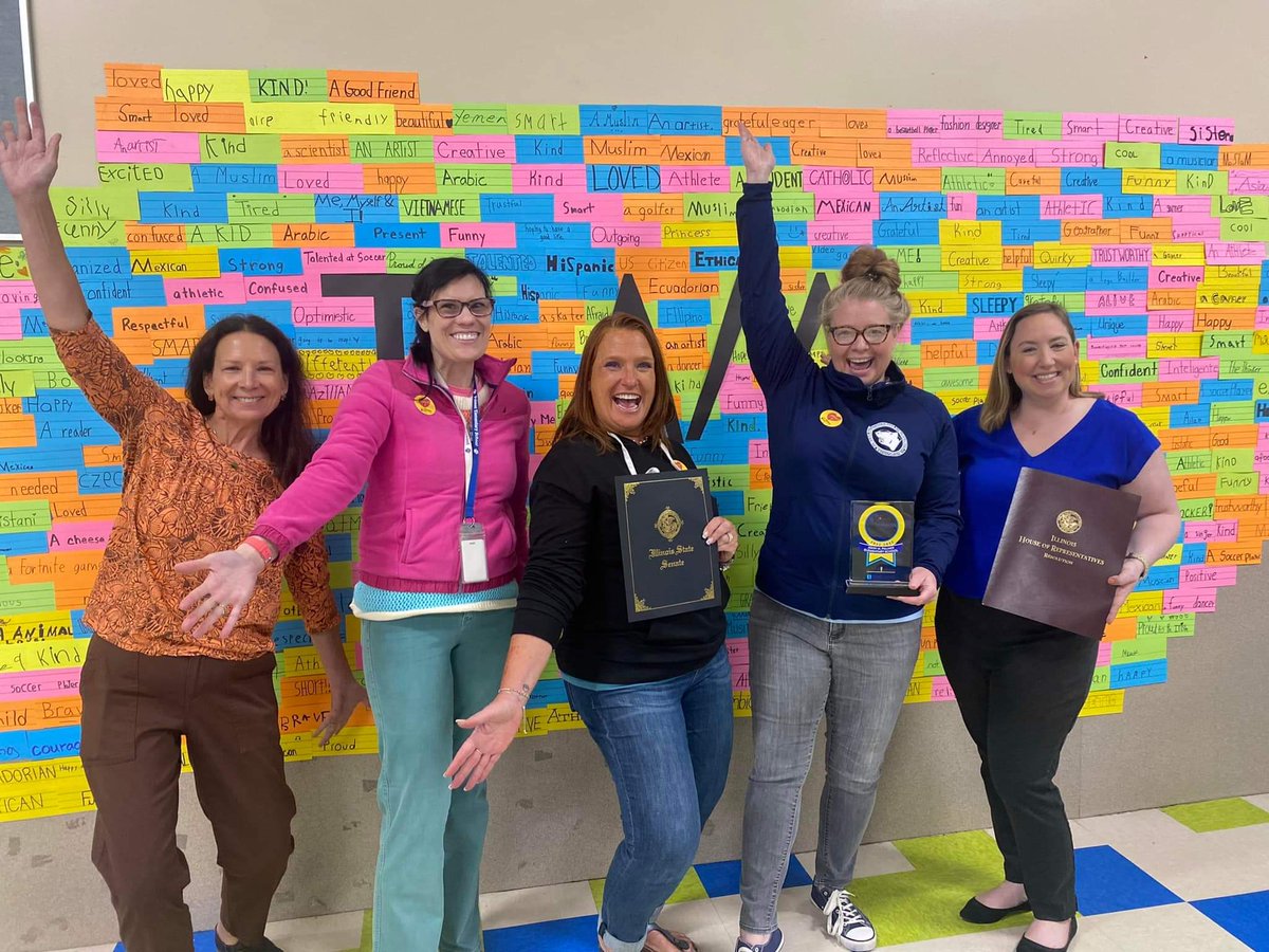 palmer_panthers's tweet photo. Palmer is proud to have been named a Kind School for the second year in a row by @IllinoisStand! Thank you State Representative Mike Kelly, and @senvillivalam, as well as Alderman Samantha Nugent for recognizing this achievement! #PalmerUnitedAsOne https://t.co/sUosLH2fCG