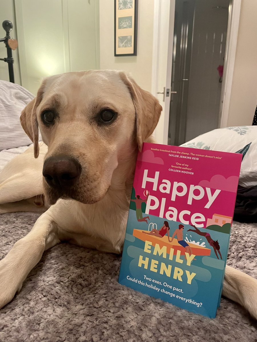 Any place is a #HappyPlace where there’s a Colin 💛 #EmilyHenry #booklovers #BookTwitter