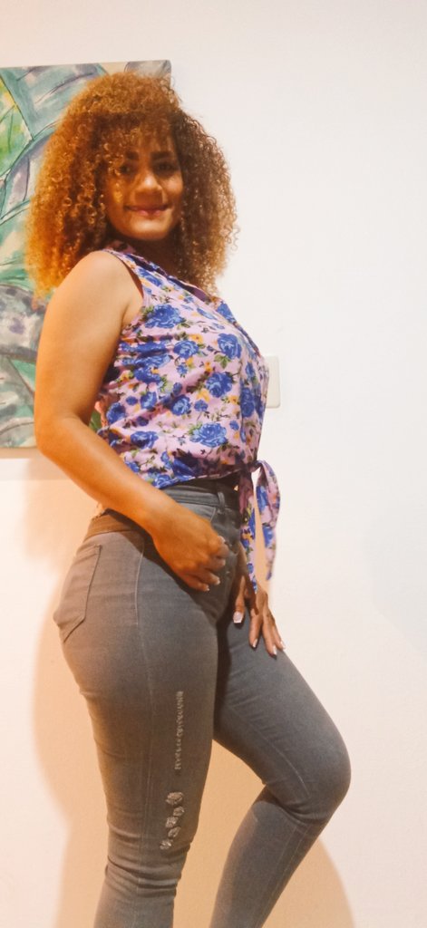 Aunque les resulte imposible, no reclamen nada. Traguen veneno. Acepten la injusticia, que todo se equilibra al final.”
  Buenas noches 😚