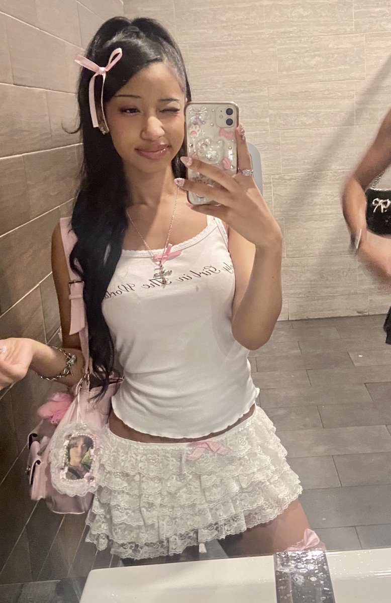 suki on Twitter "ok très belle mais c