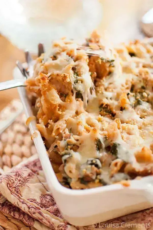 LOVE this baked pasta that’s DELICIOUS!

Recipe uses pasta, cheese, kale and Italian sausage. Check out the recipe here  >>buff.ly/2FTwYMn
#pastabake #foodblog