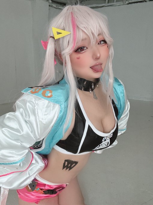 コスプレイヤー社員食堂ギラギラのTwitter画像15