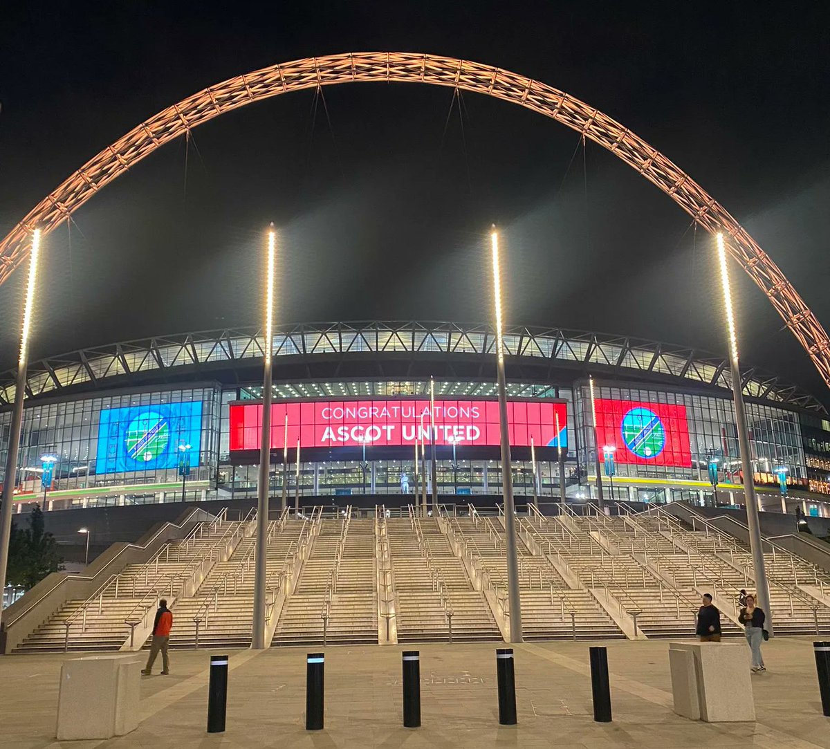 💤 Night Yellas…we’re clocking out for the evening! 

We hope you’ve had as brilliant a day as we have, big love to you all 💛💙  

UP THE YELLAS✨ 

#WeAreAscot #YellaswinatWembley #NonLeagueFinalsDay