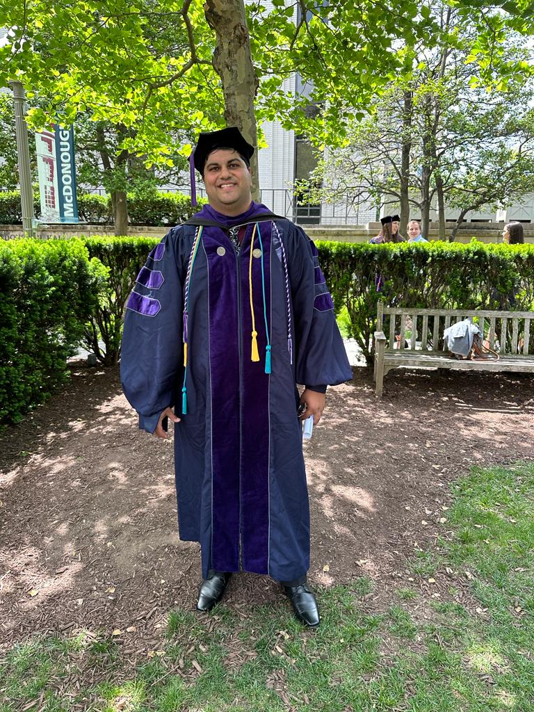 PranavNanda28's tweet photo. Graduated from @GeorgetownLaw this weekend! Super grateful for the opportunity to use my legal education to fight for a more just &amp; equitable community, country, and world. ⚖️🎓🎉 #Classof2023 #HoyaLawya https://t.co/mAcwdWbzto