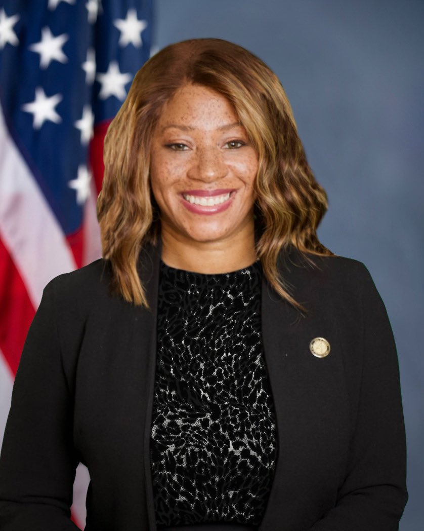 MeshaMainor's tweet image. My name is Mesha Mainor and I’m a Democrat in the GA State House.

I wasn’t elected to put party first.  I was elected to put AMERICA first.

I will ALWAYS support school choice. I will NEVER be owned by a political party.

If that makes those in my party mad, they can kick rocks