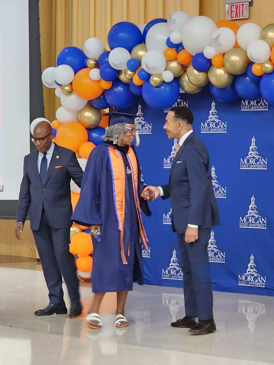 RepKweisiMfume's tweet photo. It was my honor to participate in @MorganStateU's Spring Commencement with speaker and civil rights Attorney @AttorneyCrump. Congratulations to the Class of 2023! #MorganGrad23 #MorganMade #HBCU #HBCUPride #ClassOf2023 https://t.co/uppAvrmlZE