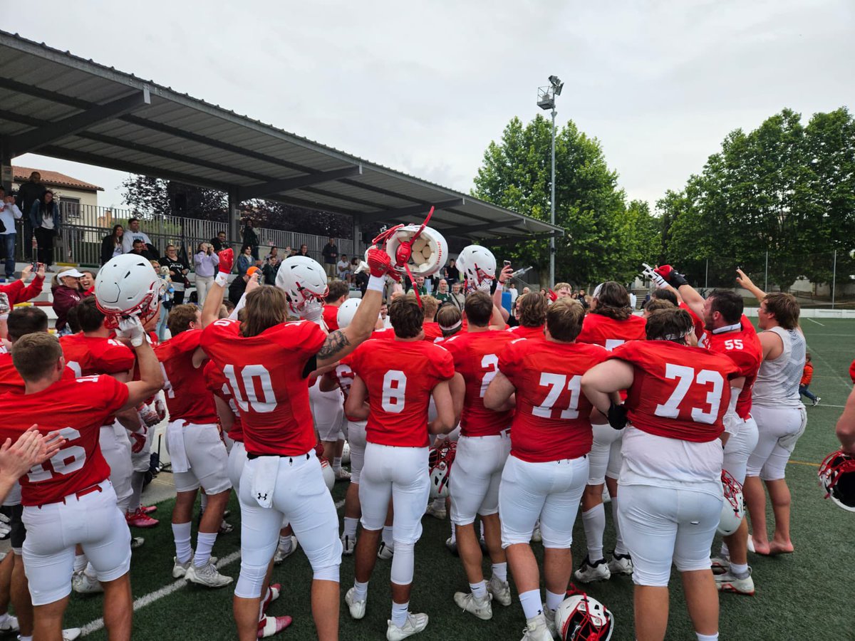 85-0 for @CUI_Football 

#gameday #spain #football