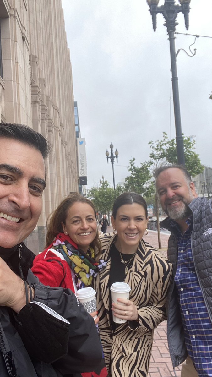 pacojivi's tweet photo. From #Twitter 1.0. Great times Great Friends. https://t.co/mVFS3O2HXN