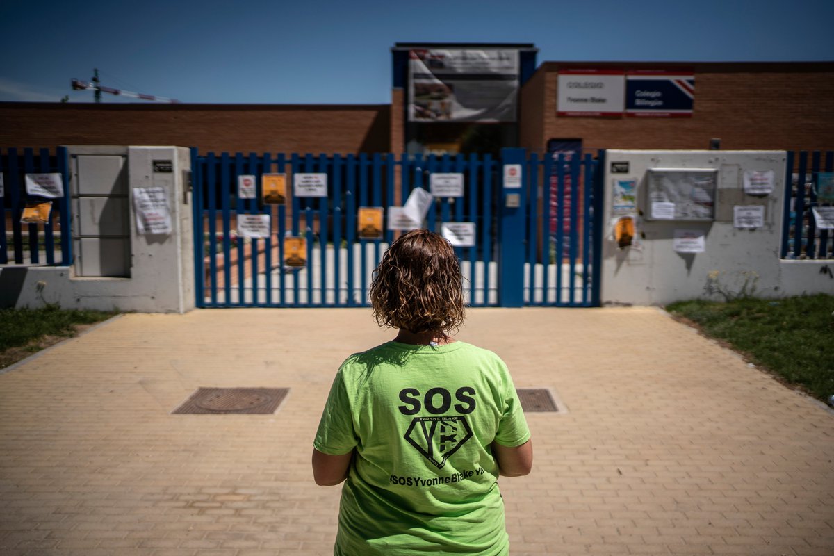 OlmoCalvo's tweet photo. Los padres denuncian la construcción por fases de un colegio público en Fuenlabrada: “Hay un abandono total”
✍️🏽 @miriamfd28 
📷 Olmo Calvo 
https://t.co/lJMvJzpq1s https://t.co/nfnILlw5o3