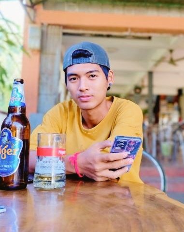 Min Myat tweet media