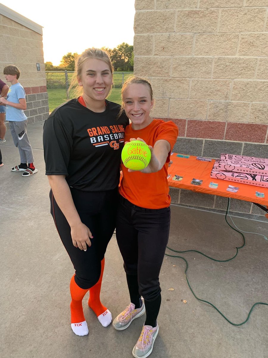 GS_IndianSB's tweet image. Happy Birthday Marti Lewis from your softball family! We thank you  for everything you did for our program and for helping create the culture of Lady Indian Softball! We hope your day is amazing and we love you big! #familyisforever