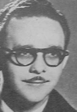 neisi_lopez's tweet photo. @Pescaepivila rinde homenaje al reconocido locutor cubano José Antonio Cepero Brito, en un año más de su natalicio. Fundador de la televisión en el país y locutor exclusivo de la CMQ, animador en e programa Detrás de la fachada y en el espacio Escriba y lea. https://t.co/8K9mv7HBji