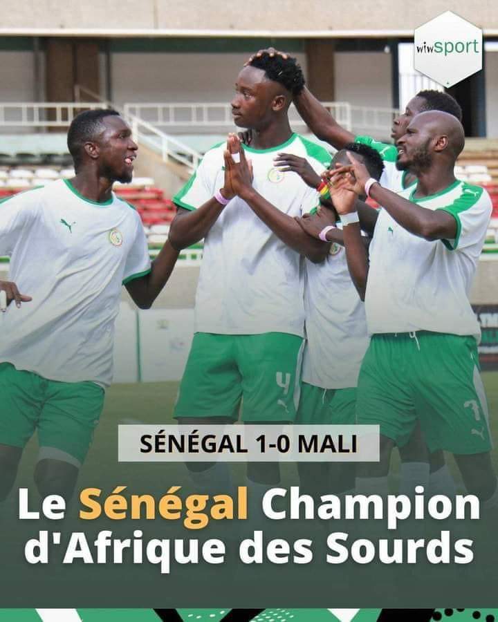 luca_varan's tweet photo. Même chez les sourds encore ???
Félicitations à vous https://t.co/HgFwV9UnhO