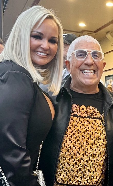 PeteCityPrice's tweet photo. I’m still a mess after watching #BGT2023 #Unitydancegroup who got a #GoldenBuzzer. The choreography by @Jelliofficial @JelliStudios was breathtaking, poignant , meaningful ,thought provoking, powerful and splendid to watch.The icing on the cake Jenny’s voice at the end. @BGT wow https://t.co/auNUdVtvIS