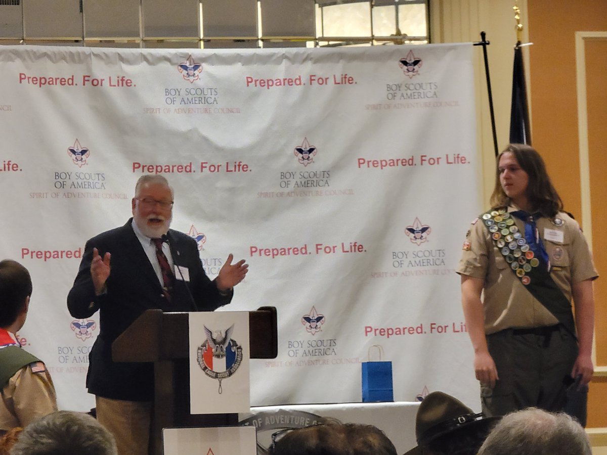 BSA_NEBC's tweet photo. "Leadership Starts here" - BG Emery Maddocks, from the Military Order of the World wars
Recognized Aaron for his Eagle Project. https://t.co/AZqYX1Hn4k