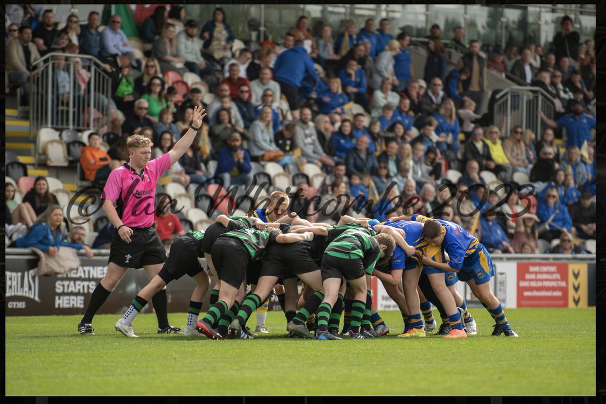 OHughesRugby's tweet photo. Some fantastic experiences with the whistle this year…

Dewar Shield Final 🏆 @principalitysta 
Dragons Cup Finals 🏆 @rodneyparade 
Caerphilly Youth District Cup Final 🏆

Greatfful for the fantastic hospitality I’ve received at all clubs throughout the year👊

#ComeOnRef https://t.co/nzXjKpoa5R