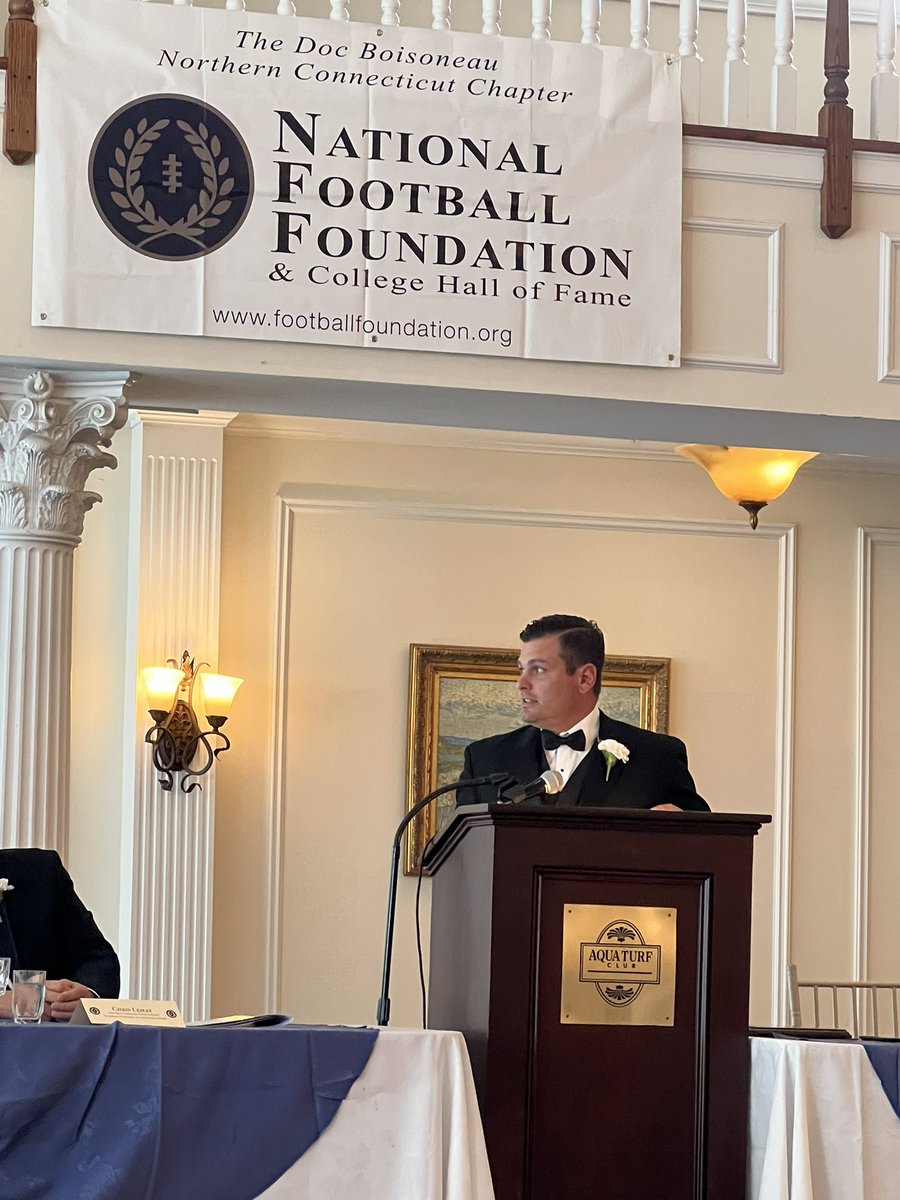 CoachLynch62's tweet image. @MHS_SpartanFB represented well at the National Football Foundation Scholar-Athletes Awards dinner! Coach Frederick as the Coach of the Year and Sean Finn as a Scholar-Athlete!! @MaloneySpartans #cthsfb #UNEFootball #crazeddogs