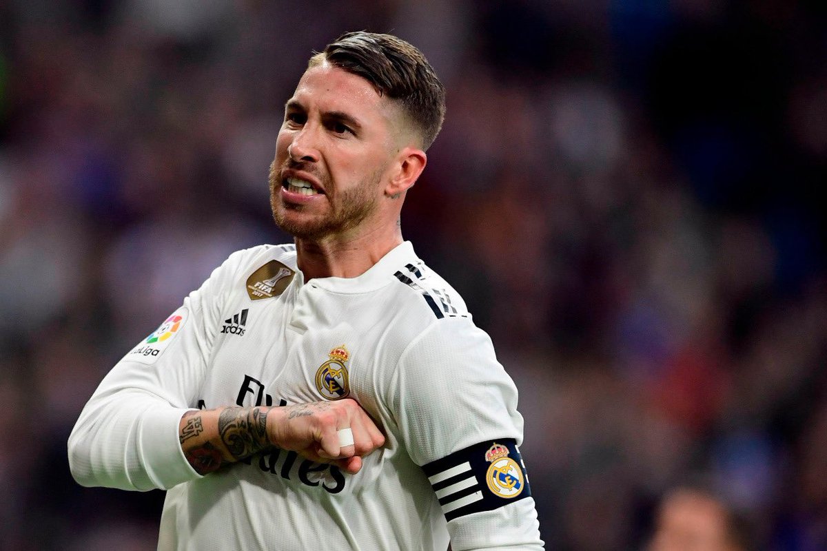 Raull_7F's tweet photo. اكثر شي افتقده في ريال مدريد .. 

لاعب ترك فراغ كبير في النادي على مستوى الدفاع وعلى مستوى القيادة 

من بعده مافي قائد يحتوي المجموعة ويحمي حق اللاعبين ويطالب بحق الفريق 

علمني ان الكبتنية ماهي مجرد قماش على الكتف .. فقيده ياكبيتانو https://t.co/XoplRNfMUI