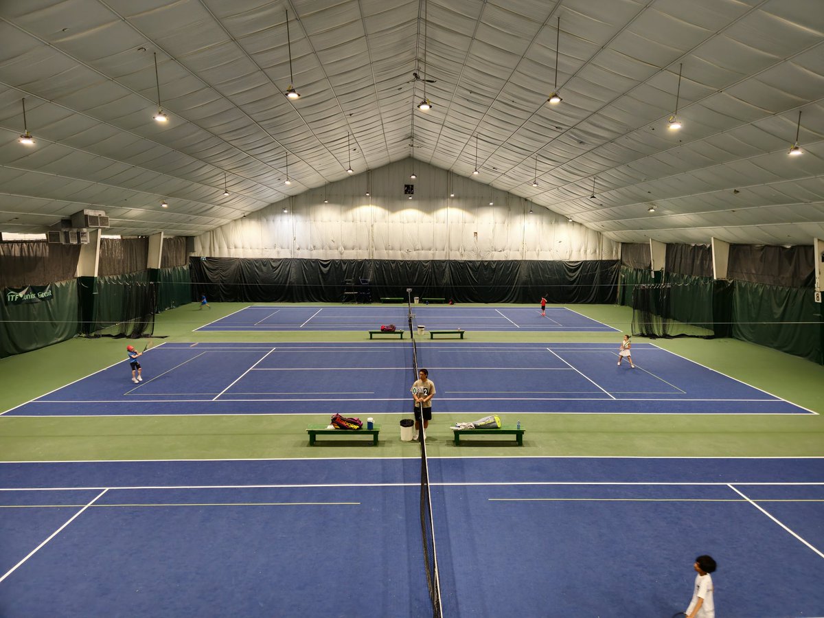Mila not only playing well.. but fashionable in her white tennis outfit.. maybe practicing for Wimbledon rules?