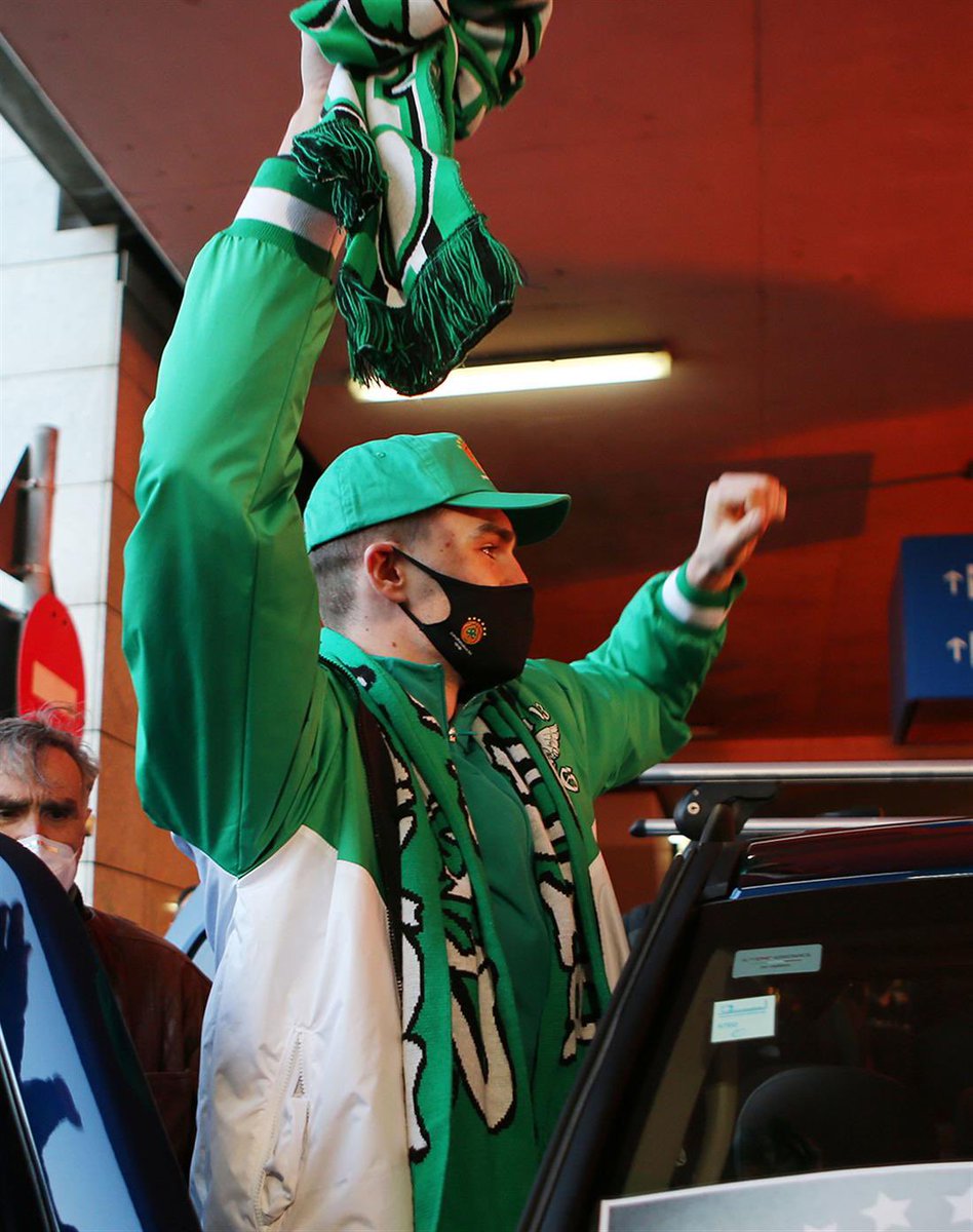 damigk's tweet image. Αφού σου αρεσει να τους  γαμας  , γιατί δεν έρχεσαι εδώ να τους βάλεις σε μια συχνότητα #FinalFour2023  #paobc #OlympiacosBC