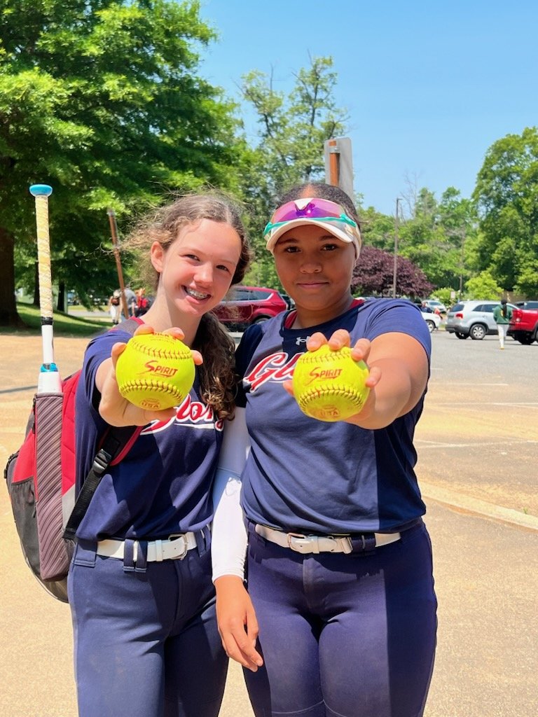 1st homerun of the season for me and my teammate. #Bombsquad 💣