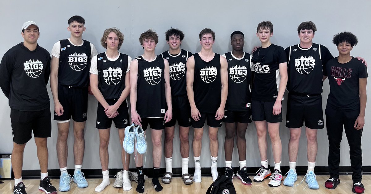 @BIG32024Hudson completes the weekend sweep with a 66-63 win. First 4-0 weekend on the @PRO16League 

@Michaelr2024 led with 20pts

@KyleWaltz27 14pts 

@BrendanSavage25 10pts

@b_chambers22 10pts 8reb

@danielconnolly_ 6pts 5ast

@EdvinBosnjak 6pts 6reb

#AdditionBySubtraction