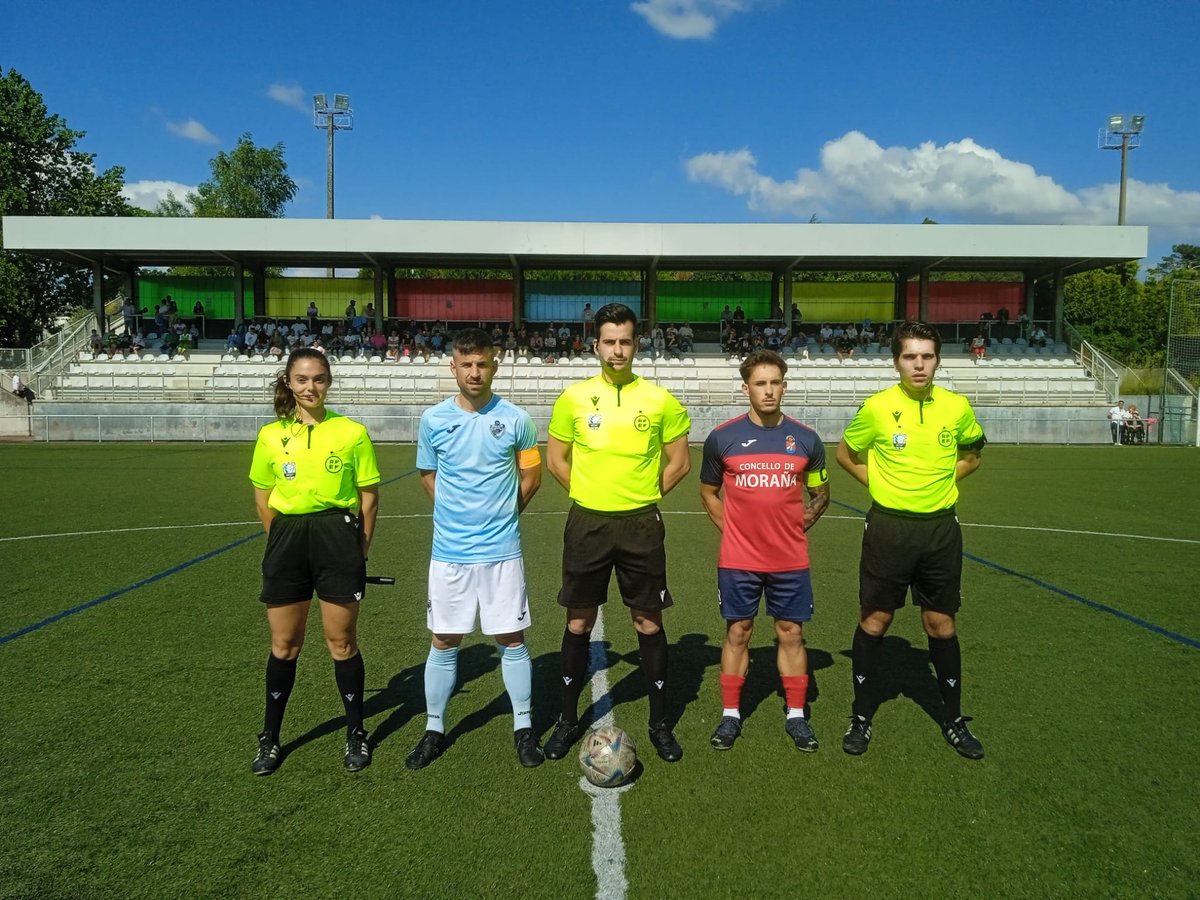 ⏰ 𝗙𝗜𝗡𝗔𝗔𝗔𝗟 𝗡𝗢 𝗕𝗨𝗘𝗟𝗢❗❗

O noso campo despídese da Preferente cun traballado empate.

𝗠𝗼𝗿𝗮𝗻̃𝗮 𝗖.𝗙. 3️⃣ - 3️⃣ 𝗖.𝗗. 𝗕𝗲𝗹𝘂𝘀𝗼

⚽ Marcaron Varo, Seydou (penalti) e Dyego.

#VamosMoraña #PreferenteSur #Senior