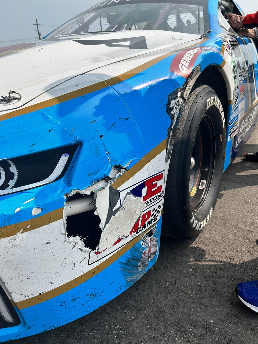 Dean Blundell🇨🇦 tweet media