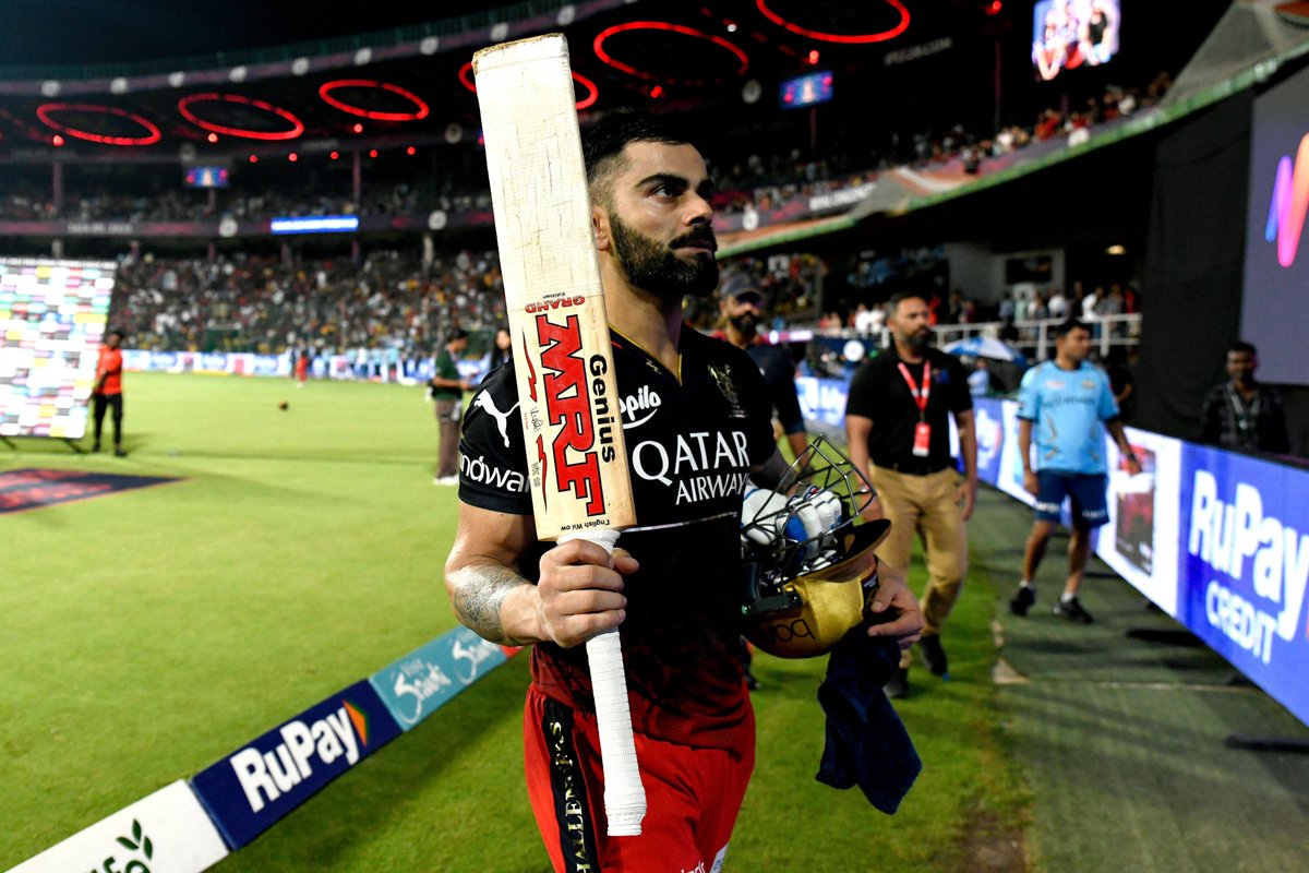CricCrazyJohns's tweet photo. Faf Du Plessis - 730 runs.
Virat Kohli - 639 runs.
Glenn Maxwell - 400 runs.
Mohammed Siraj - 19 wickets.

Four players give their heart out for RCB, hard luck in IPL 2023. https://t.co/n5ycDWaz5t