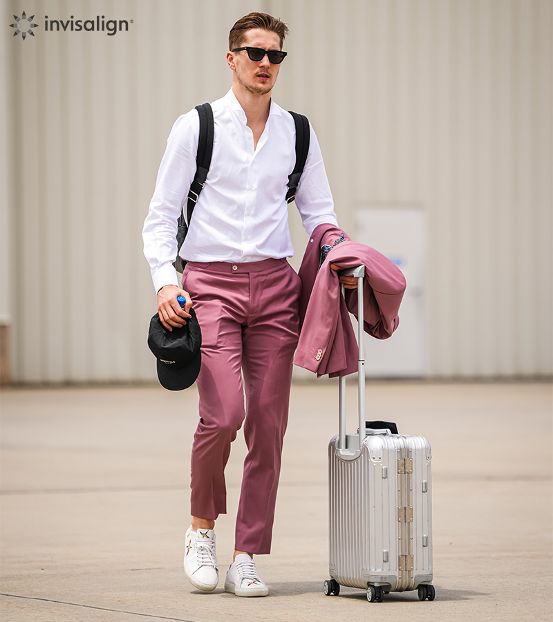 Waiting by the 🌺… . . . 📸 @dimitryl 👔 @amiaserrano 🪞 @missvalnoble 📰  @regardmag . #prettyinpink #mensfashion #blooming | Instagram