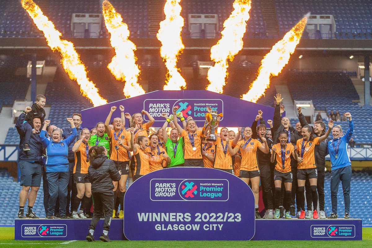 What a season. Thank you to all our supporters who never doubted us. Your support has been amazing 🧡🖤 #champions <a href="/SWPL/">Scottish Women's Premier League</a> <a href="/GlasgowCityFC/">Glasgow City FC</a>