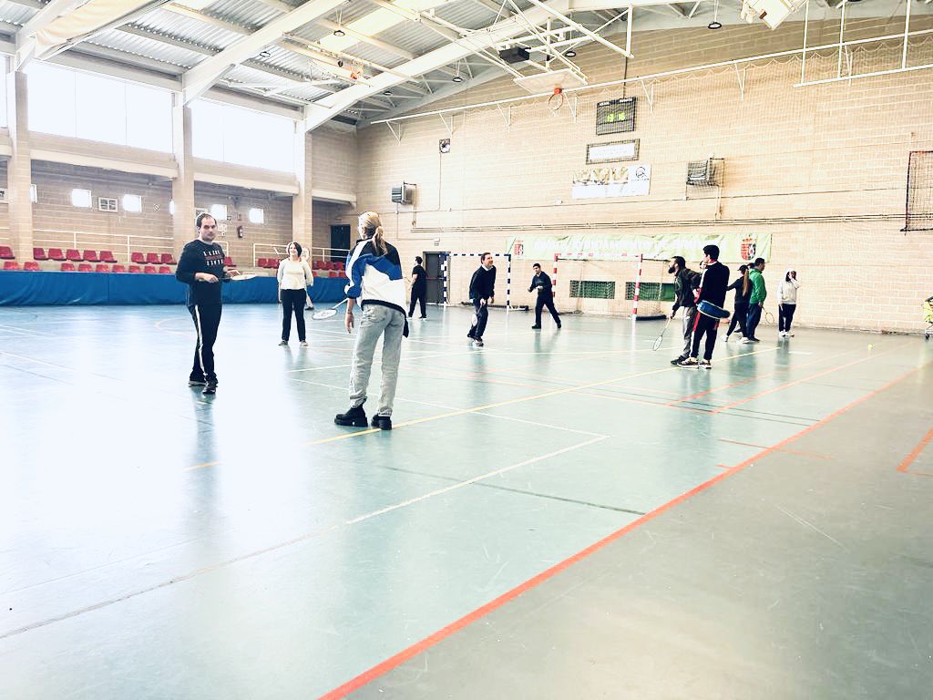 🏸Bádminton, en #Brunete. 💙