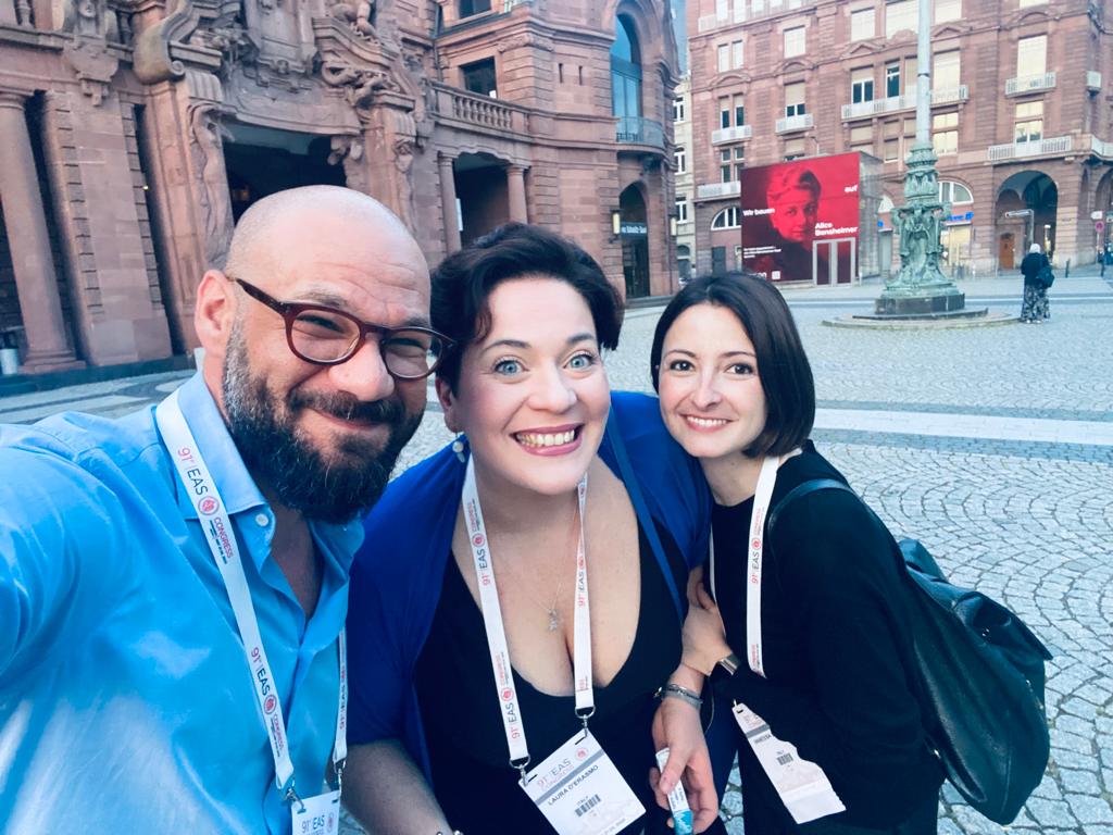 Lauraderasmo's tweet photo. Friendship and science #togheterwearestronger #SISA #MyEAS23 #EAScongress2023 @society_eas @VaBianconi https://t.co/UoPSGGNrVE