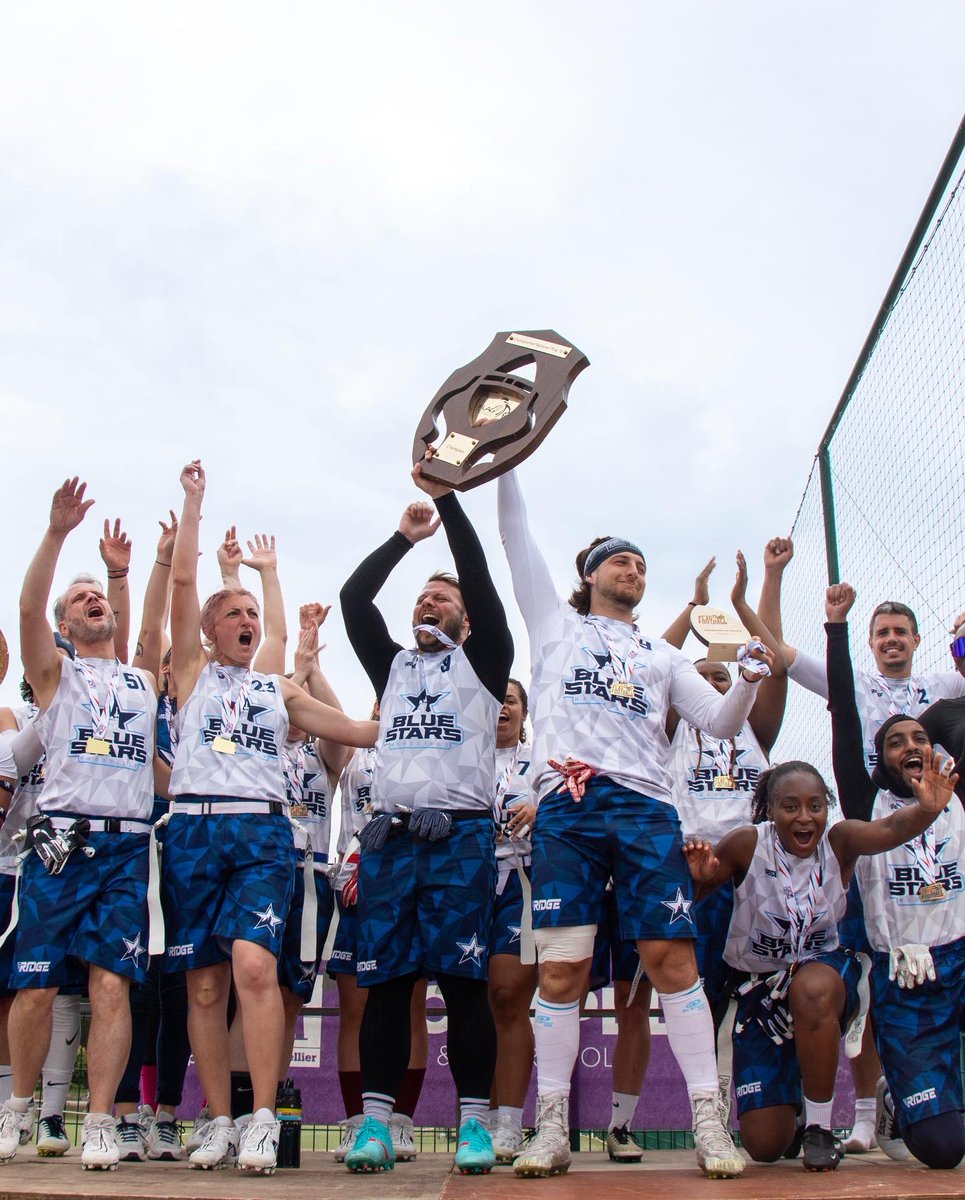 FFFA_officiel's tweet photo. 🏈 Félicitations aux @MarseilleStars et aux Salamandres du Havre, champions respectifs de leur division 👏
📰 Découvrez les classements finaux du championnat de France #flagfootball :
https://t.co/xIFCNxYwnH
#flagdays #reptheflag #grabyourdestiny https://t.co/TssOKArZIg
