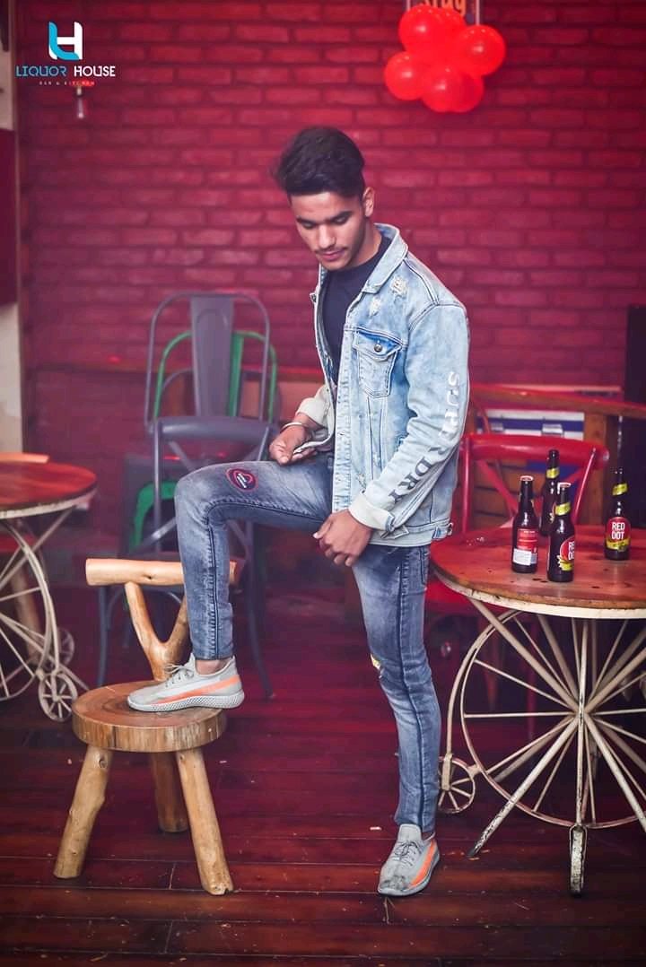 Vishalc_564's tweet image. It’s okay if you don’t like me. Not everyone has good taste.
.
.
.
#vishalchoudhary #vishalchoudhary564