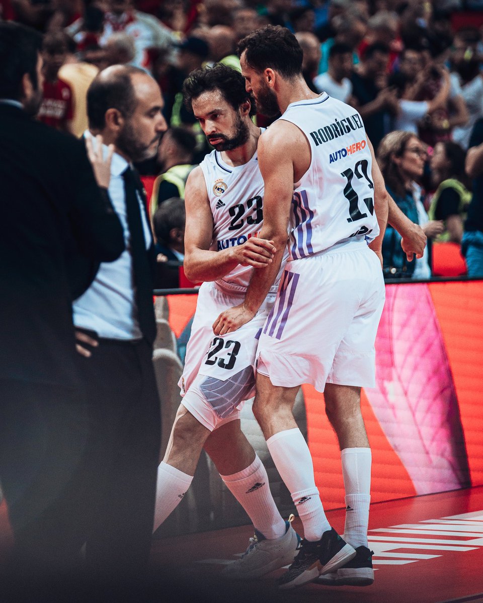 𝓣𝓱𝓮 𝓢𝓱𝓸𝓽