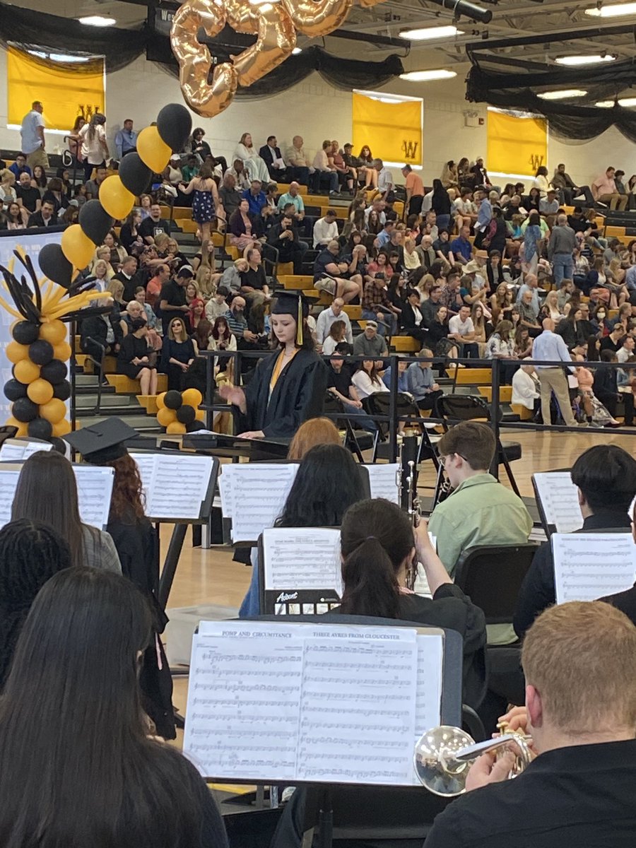 timeforband's tweet photo. Great job Senior conductors.  Congratulations to all graduates. https://t.co/UJKGWzKe6W
