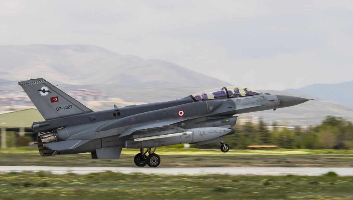 Turkish Air Force (TurAF) #F4 #Phantom #Terminator & #F16D #FightingFalcon at #AnatolianEagle #KonyaAB #Türkiye