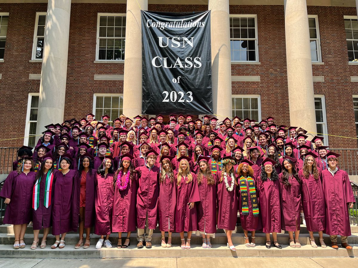 Congratulations #USNClassof2023 🎓🎉🐯 #23NIORS