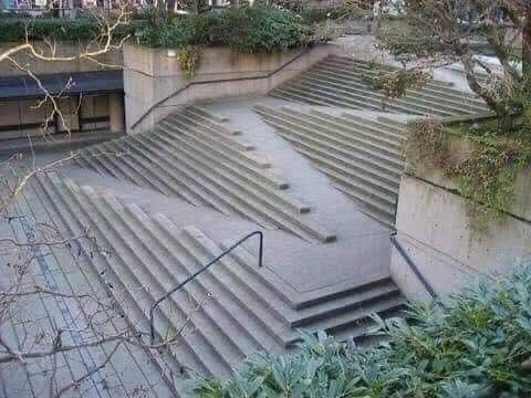 amazing_physics's tweet photo. When the engineer creativity meets with humanity https://t.co/EyxUTatswP