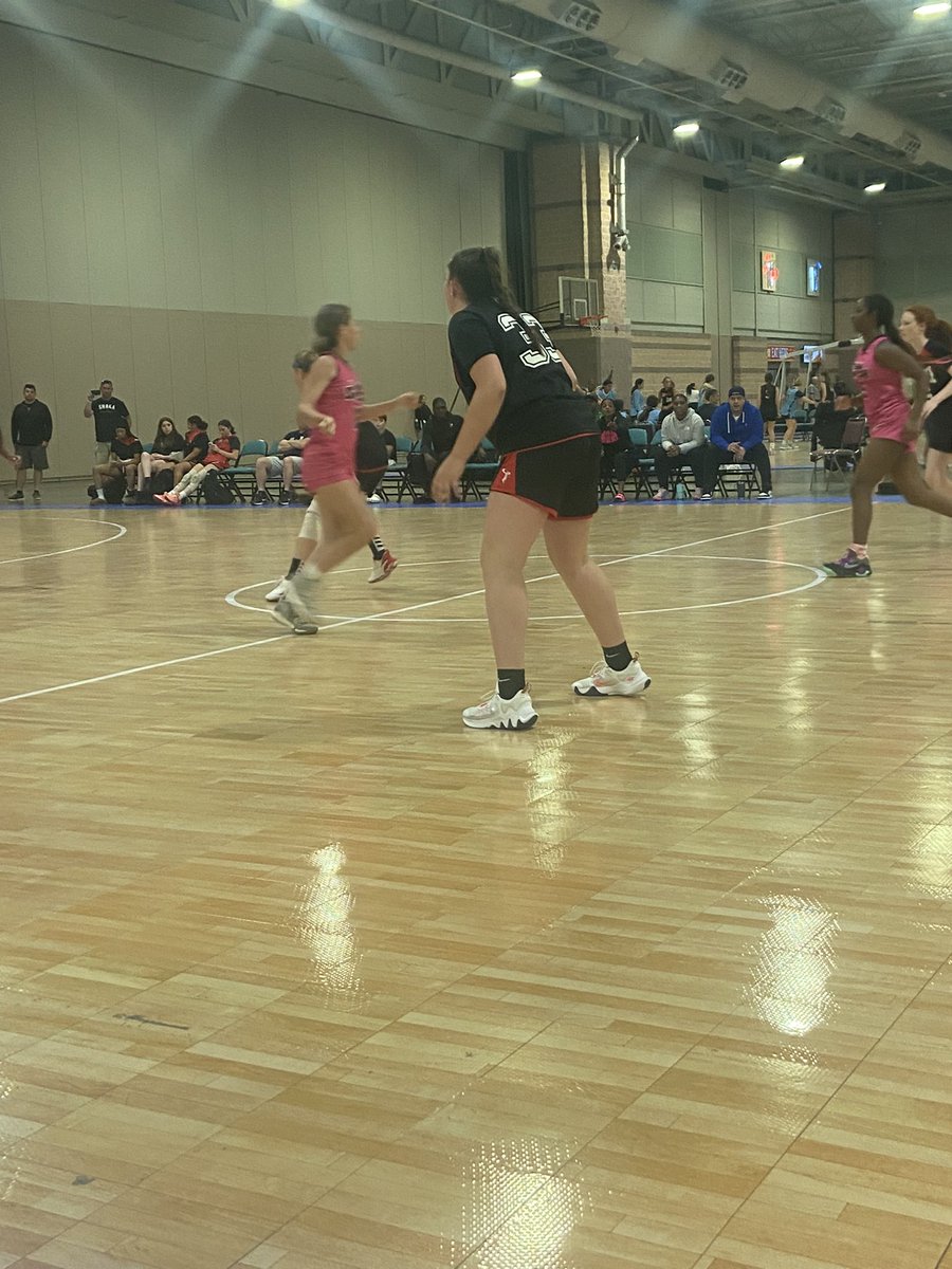 @camrynbedrossian_28 tweet media