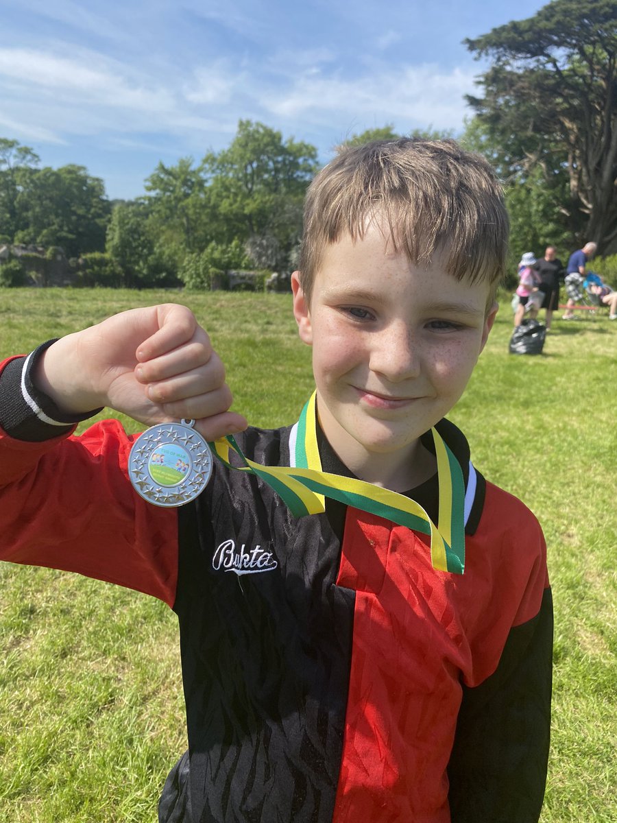 kimjDavis90's tweet photo. Fun in the 🌞 this weekend. Pirates, swimming and Tug-of-war all packed in. It was warm! 🥵 not only did TJ pull for his team but also a second team who didn’t quite have enough members. Came away with 🥈 place 🥰👍🏻🥳👏🏻🐻🪢@pennypetersMCA @Mayflower_MCA https://t.co/Pv3npDJO1s