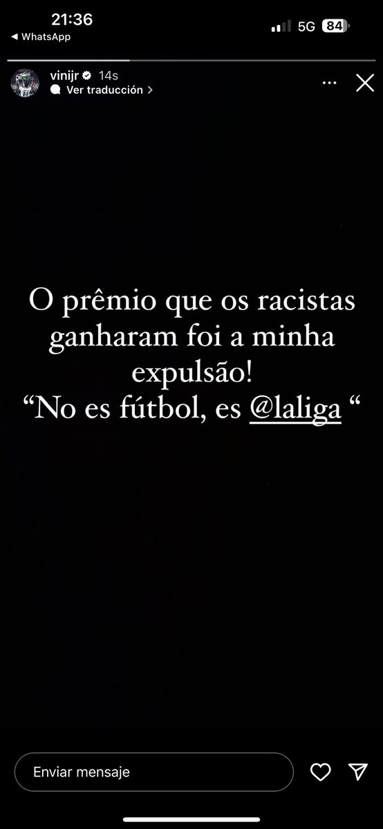 🚨 VINICIUS RESPONDE en sus redes 🚨 

👉🏻 “El premio que los racistas han ganado fue mi expulsión”. 

🔥 “No es fútbol, es LaLiga”.