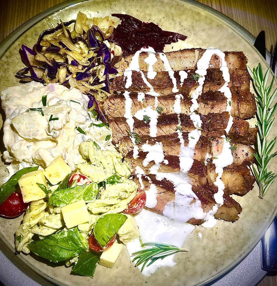 ProfessorRugby's tweet photo. Supper under loadshedding 🥺😋#EndResult https://t.co/u7LXQpxLLW