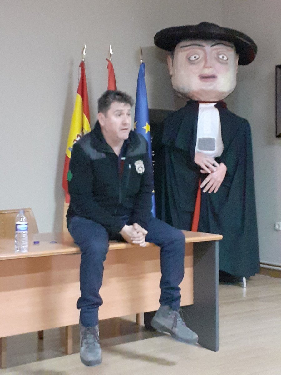 Gran conferencia, la de Oscar Mijallo.