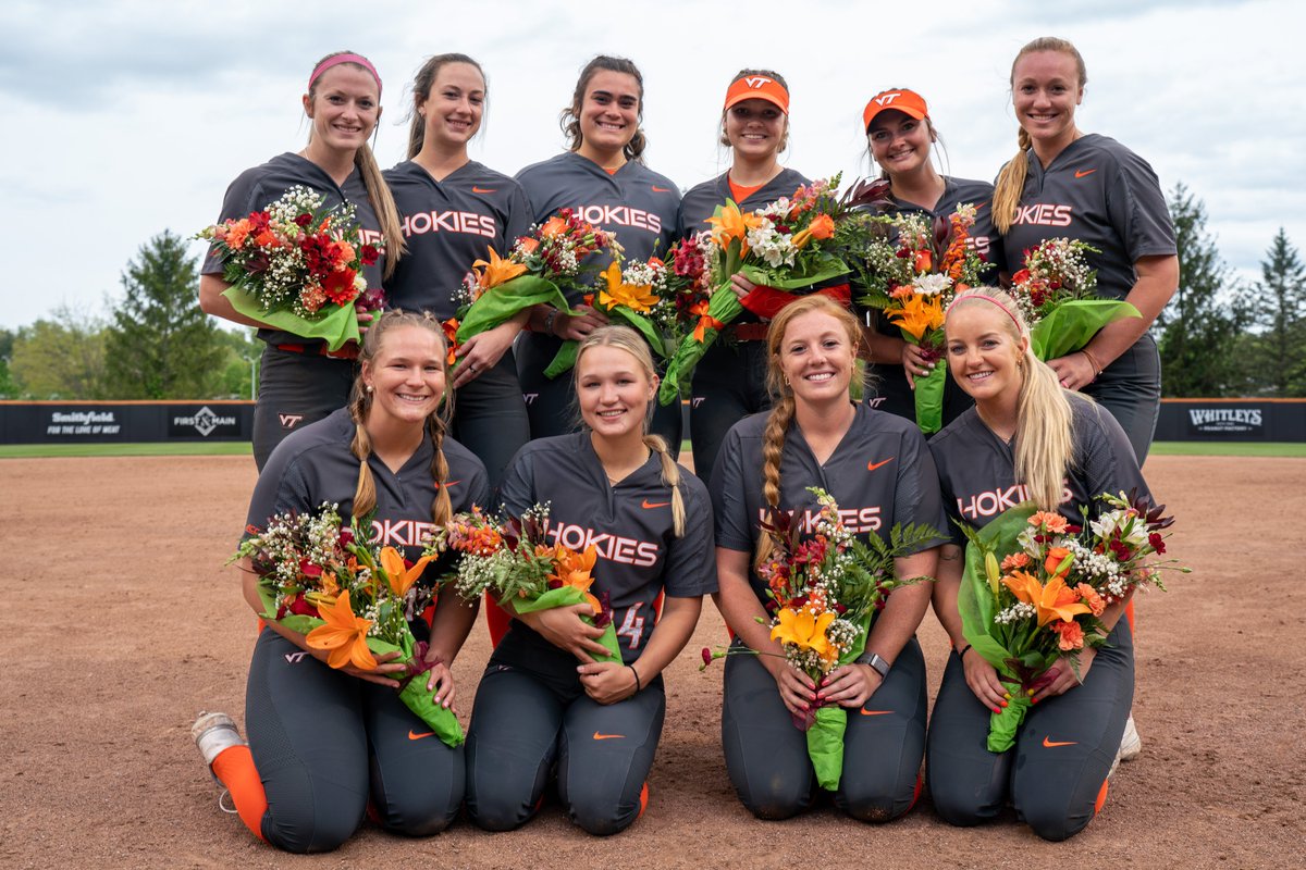 HokiesSoftball tweet picture