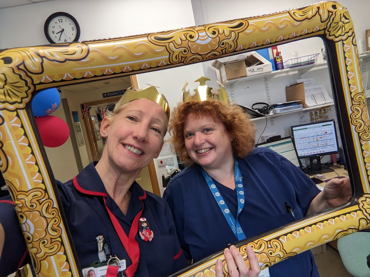 viccivictorian's tweet photo. Happy coronation- ward decoration day @UHSFT https://t.co/T3nlnCCDNj