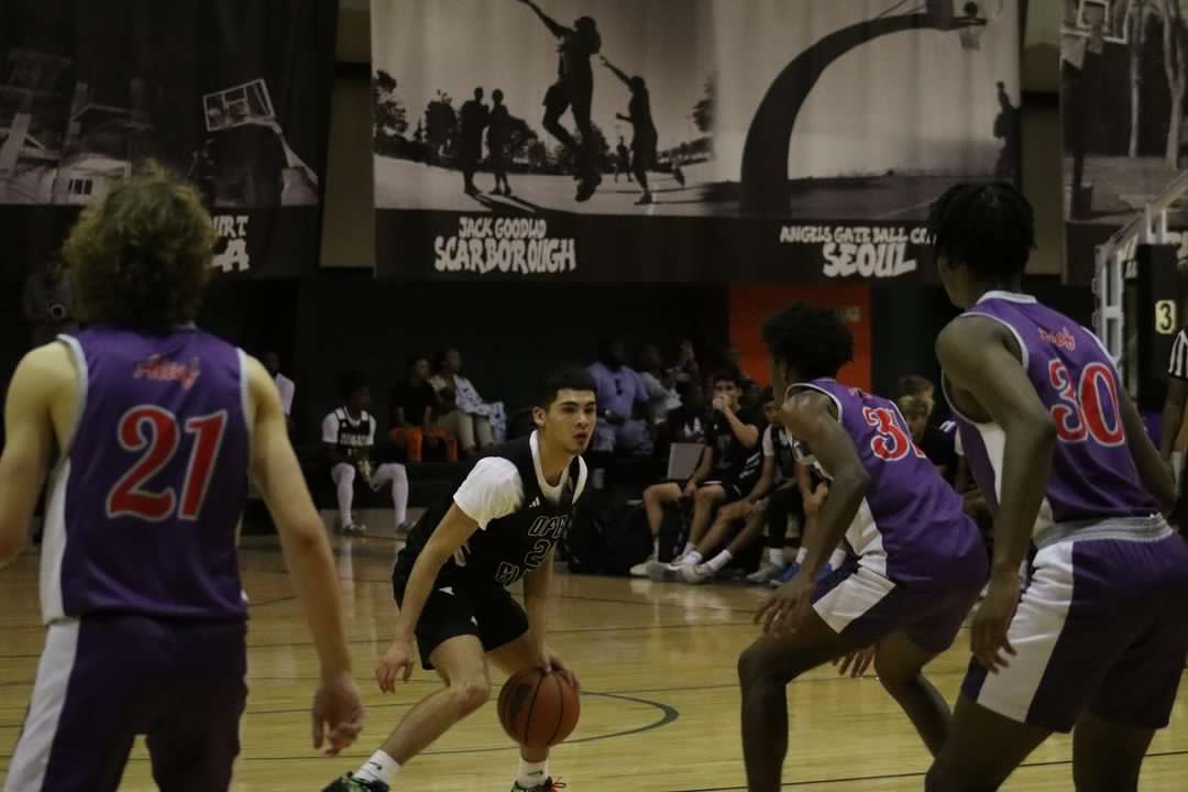 ofgelite's tweet photo. Player Stats @djones8301 Classic 2023
@Marco_Coello8 
Game 1 vs Raptors 
30pts 
2ast 
8stls 
Game 3 vs Team Temple 
19pts 
5ast
4stls

@bigsloan32 
@djones8301 
@Macjammer23 
@CThaProphet24 
@djones8301 
@RayMeach 
@ExposureOtr 
@ofgxvg 
@AlamoCityHoops1 
@PaulMDaRealTalk https://t.co/k0IwWBjaMZ